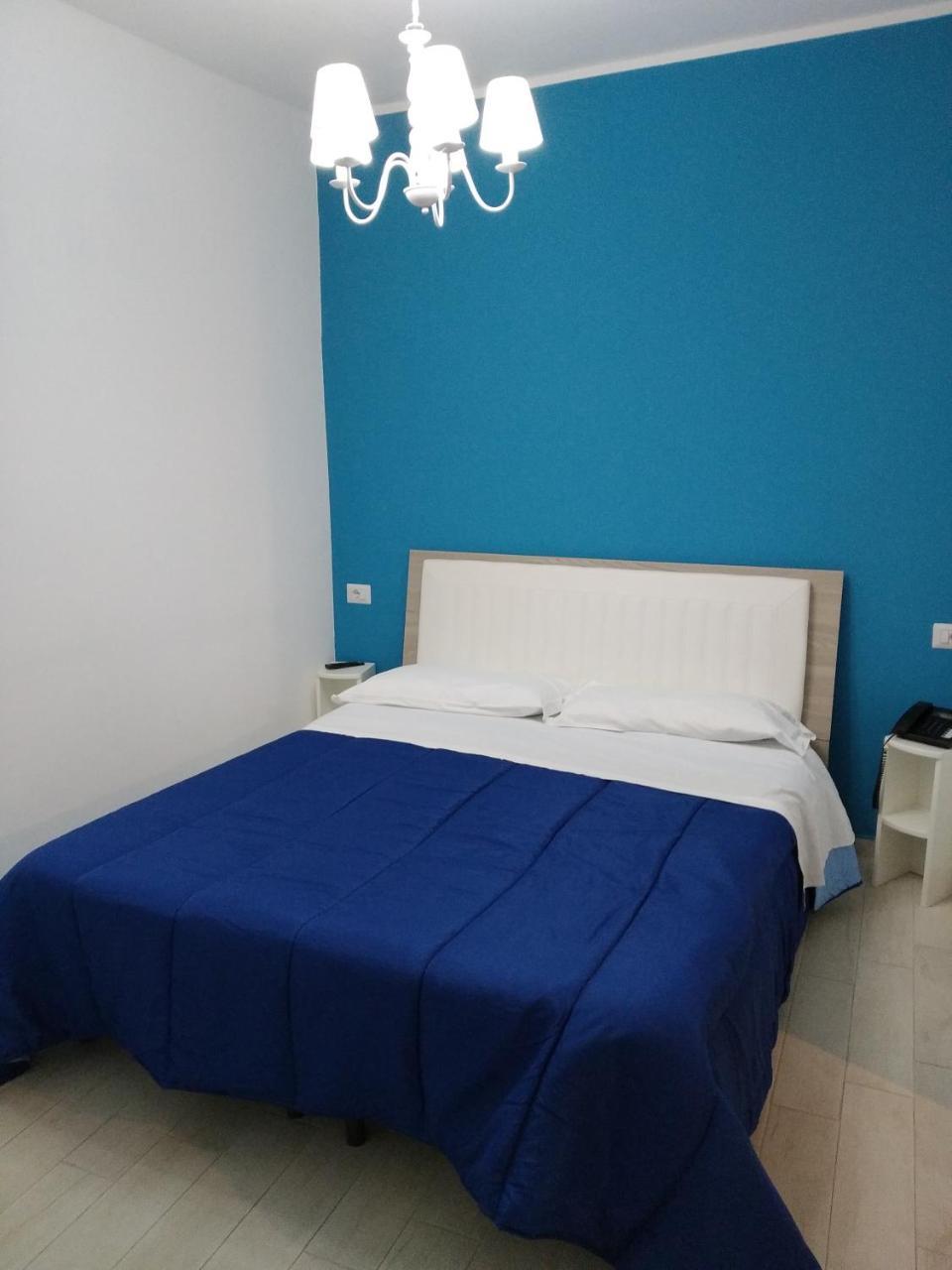 Baia Otello Giardini Naxos Bagian luar foto